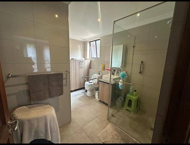 1 BEDROOM PROPERTY TO RENT IN NEWLANDS